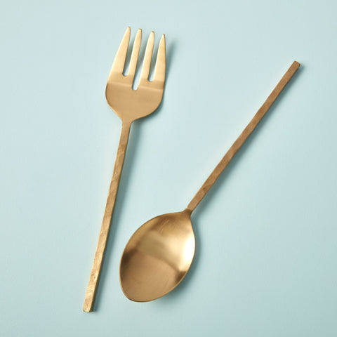 Kaldinti įrankiai salotoms